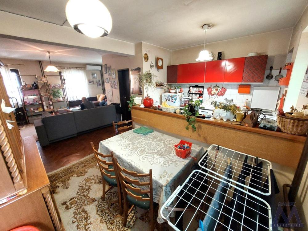 Slika 3 - Stan,NOVI SAD,GRBAVICA,kv: 91, € 164800, ID: 1019122