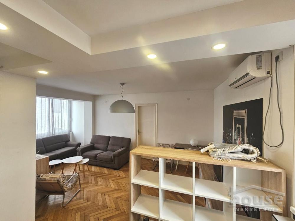 Slika 1 - Stan,NOVI SAD,CENTAR,kv: 48.00, € 200000, ID: 1065364