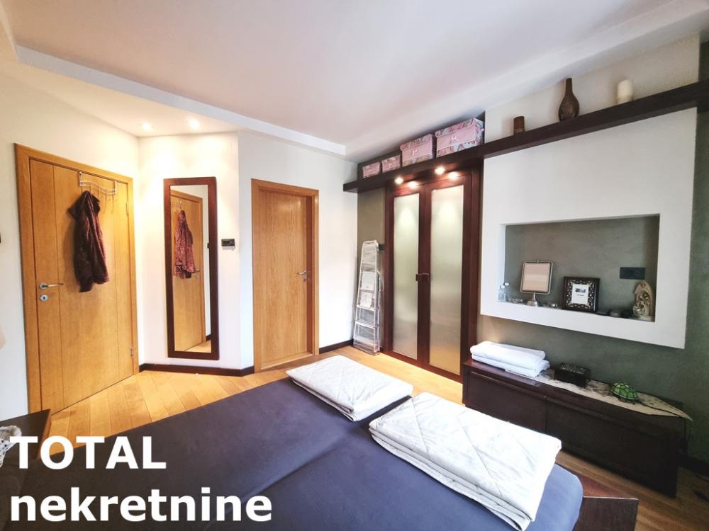 Slika 11 - Stan,NOVI SAD,GRBAVICA,kv: 99.00, € 360000, ID: 1102222