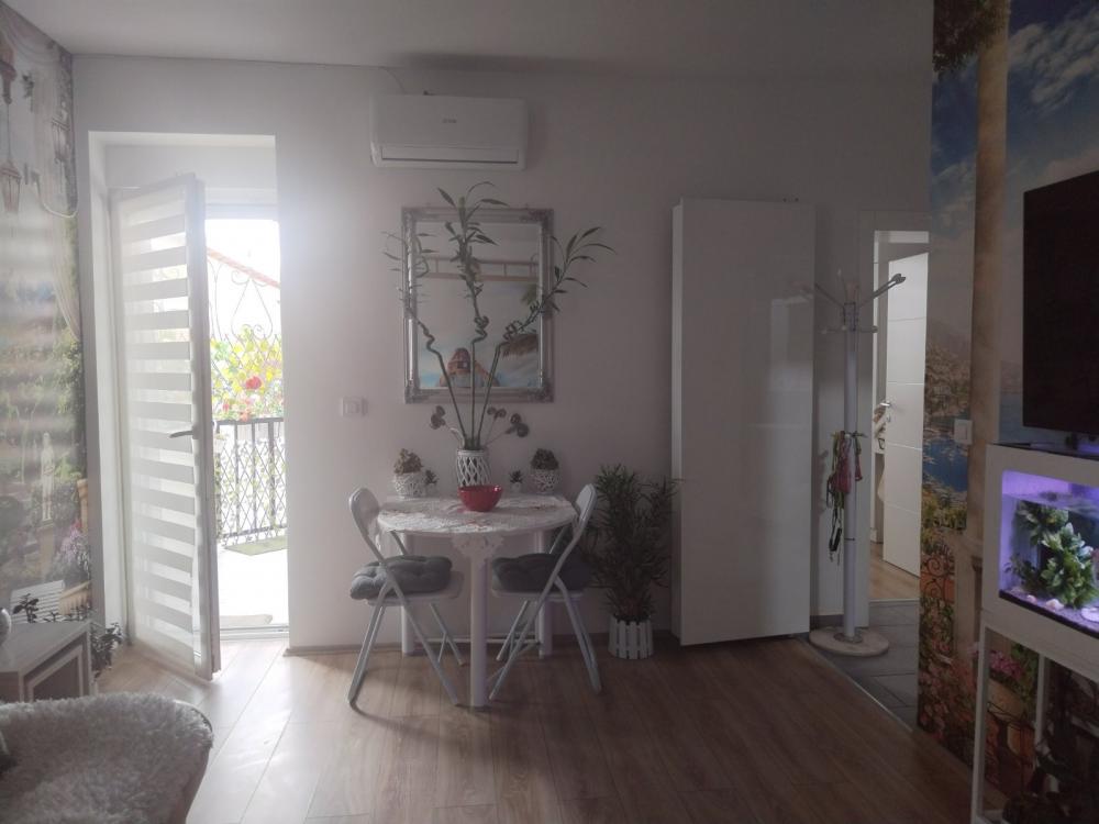 Slika 4 - Stan,NOVI SAD,ADICE,kv: 37.00, € 81500, ID: 1057680