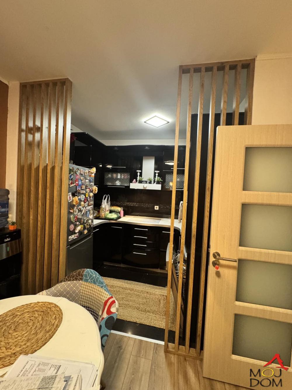 Slika 8 - Stan,NOVI SAD,NOVA DETELINARA,kv: 47, € 144200, ID: 1031767