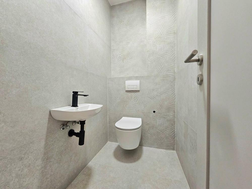 Slika 10 - Stan,NOVI SAD,TELEP,kv: 101, € 265300, ID: 1019297