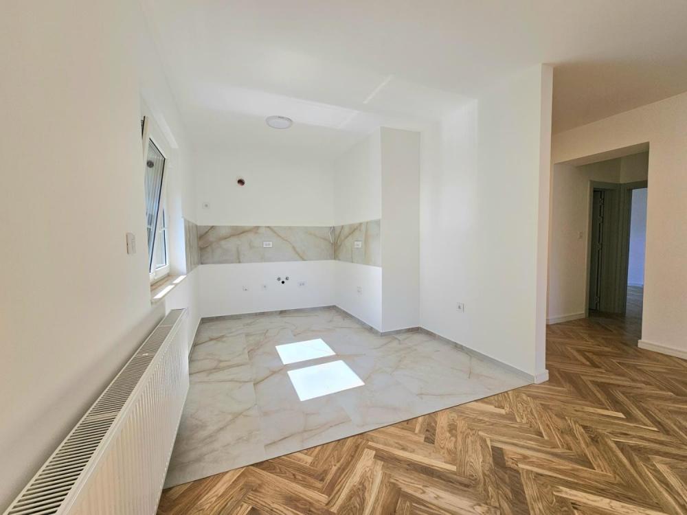 Slika 2 - Stan,NOVI SAD,TELEP,kv: 101, € 265300, ID: 1019297