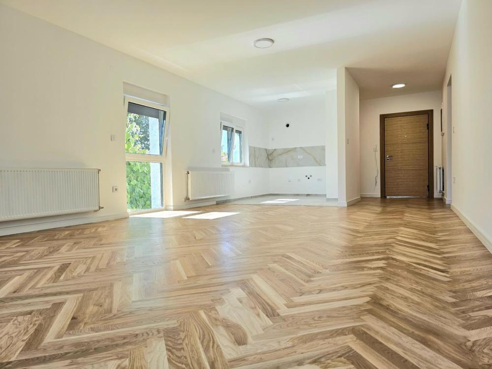 Slika 1 - Stan,NOVI SAD,TELEP,kv: 101, € 265300, ID: 1019297