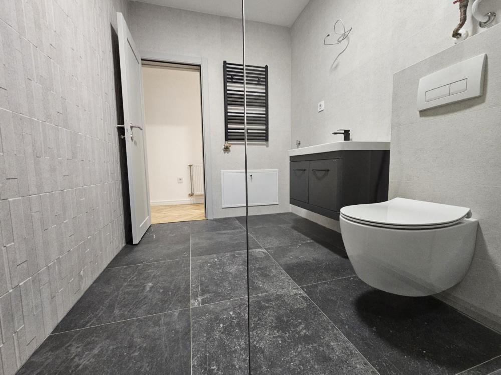 Slika 9 - Stan,NOVI SAD,TELEP,kv: 101, € 265300, ID: 1019297