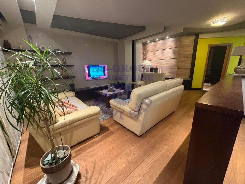 Slika 1 - Četvorosoban stan na Grbavici