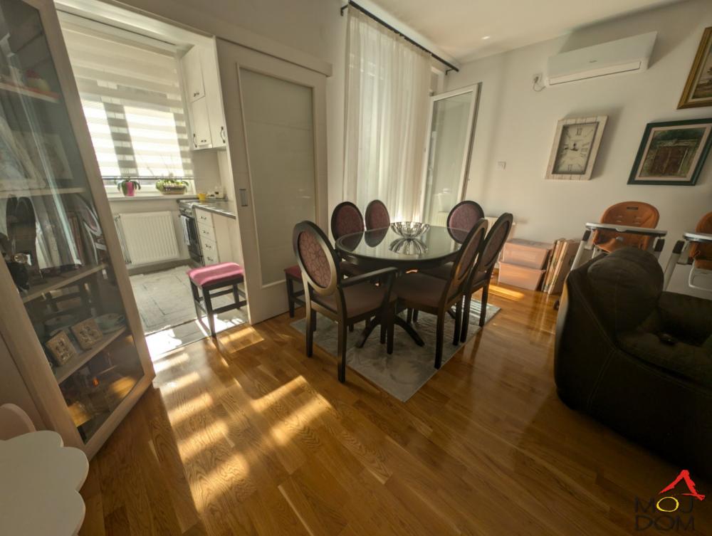 Slika 3 - Stan,NOVI SAD,PODBARA,kv: 66, € 195700, ID: 1031591