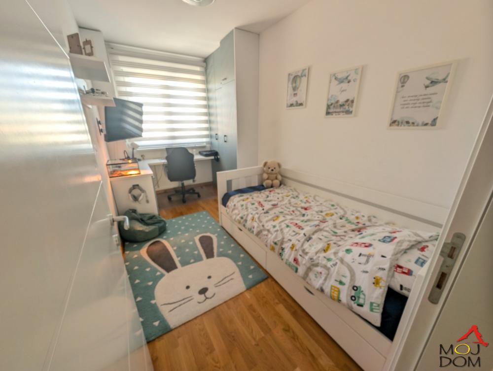 Slika 10 - Stan,NOVI SAD,PODBARA,kv: 66, € 195700, ID: 1031591