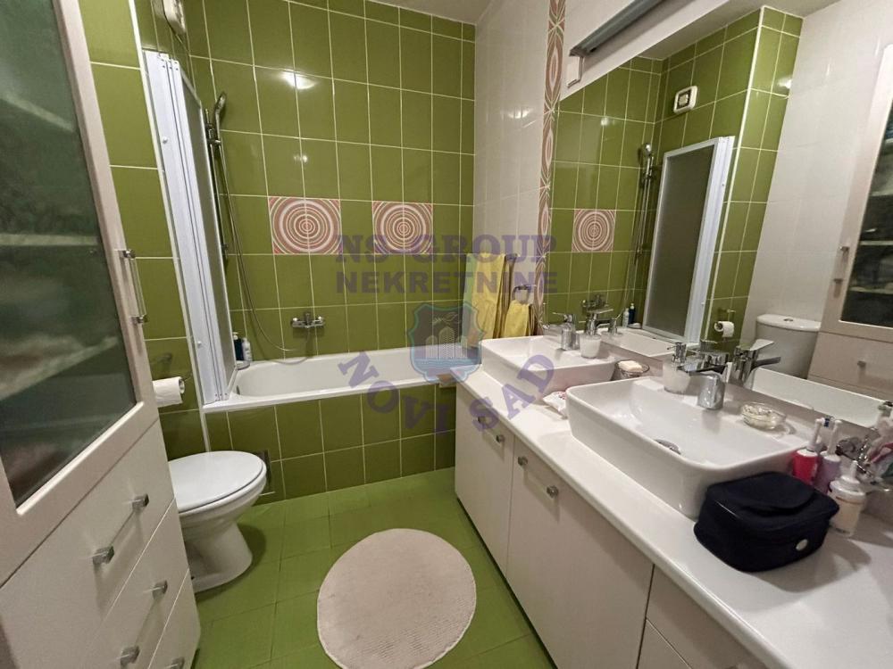 Slika 2 - Prodaja stana, 74m2, Bulevar Evrope Novi Sad, sa terasom, ima lift