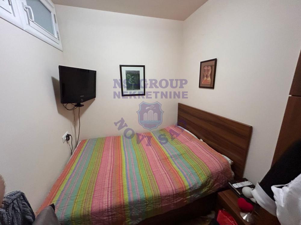 Slika 8 - Prodaja stana, 74m2, Bulevar Evrope Novi Sad, sa terasom, ima lift