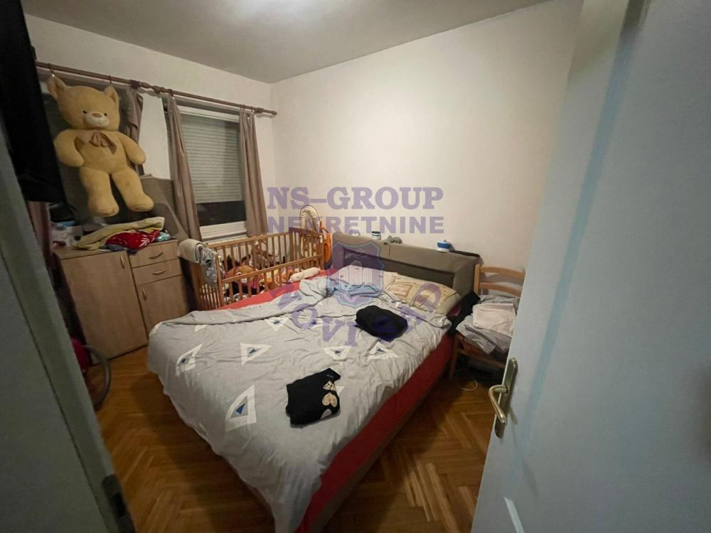 Slika 3 - Odličan dvosoban stan na Bulevaru Evrope! 