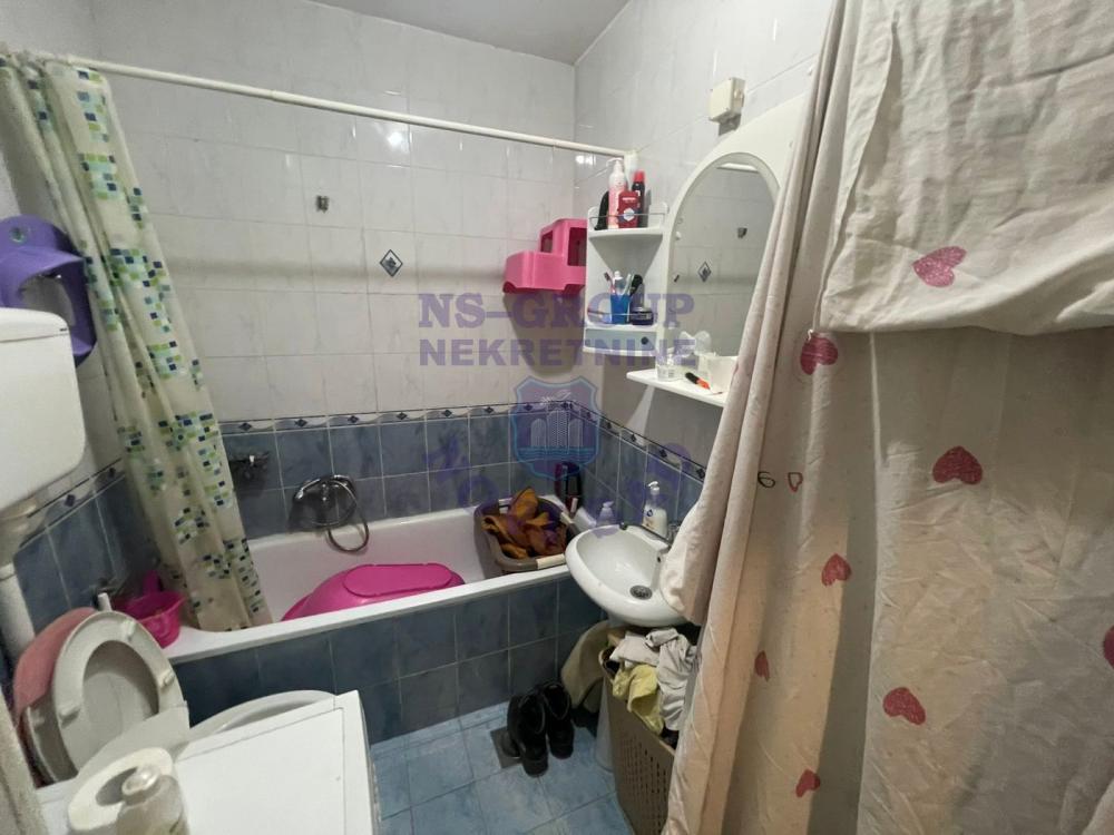 Slika 5 - Odličan dvosoban stan na Bulevaru Evrope! 