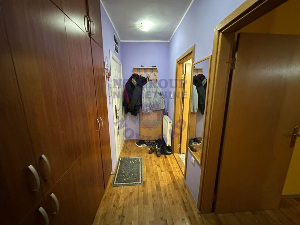 Slika 6 - Odličan dvosoban stan na Novoj Detelinari! 