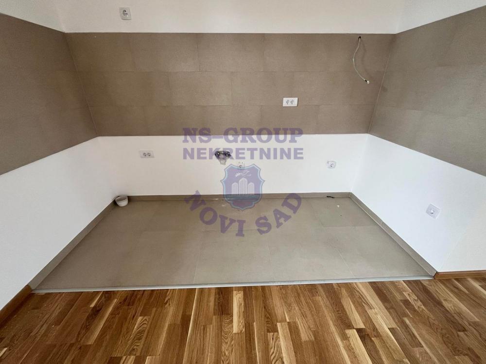 Slika 2 - Odličan četvorosoban stan u Lipovom Gaju! 