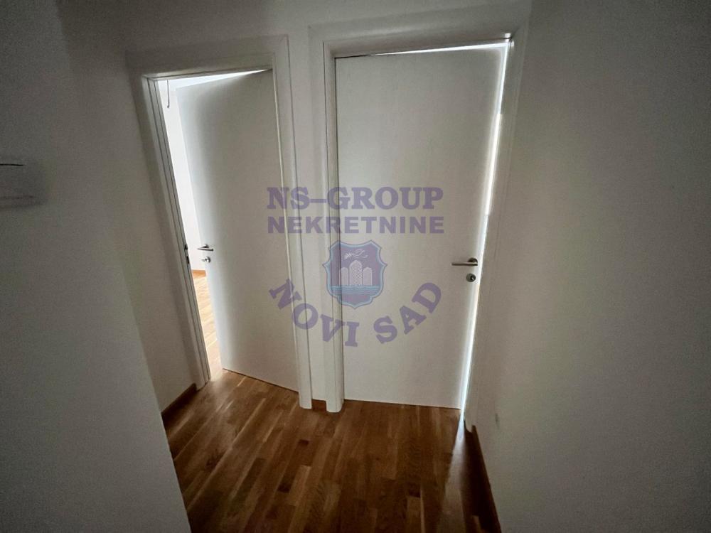 Slika 3 - Odličan četvorosoban stan u Lipovom Gaju! 