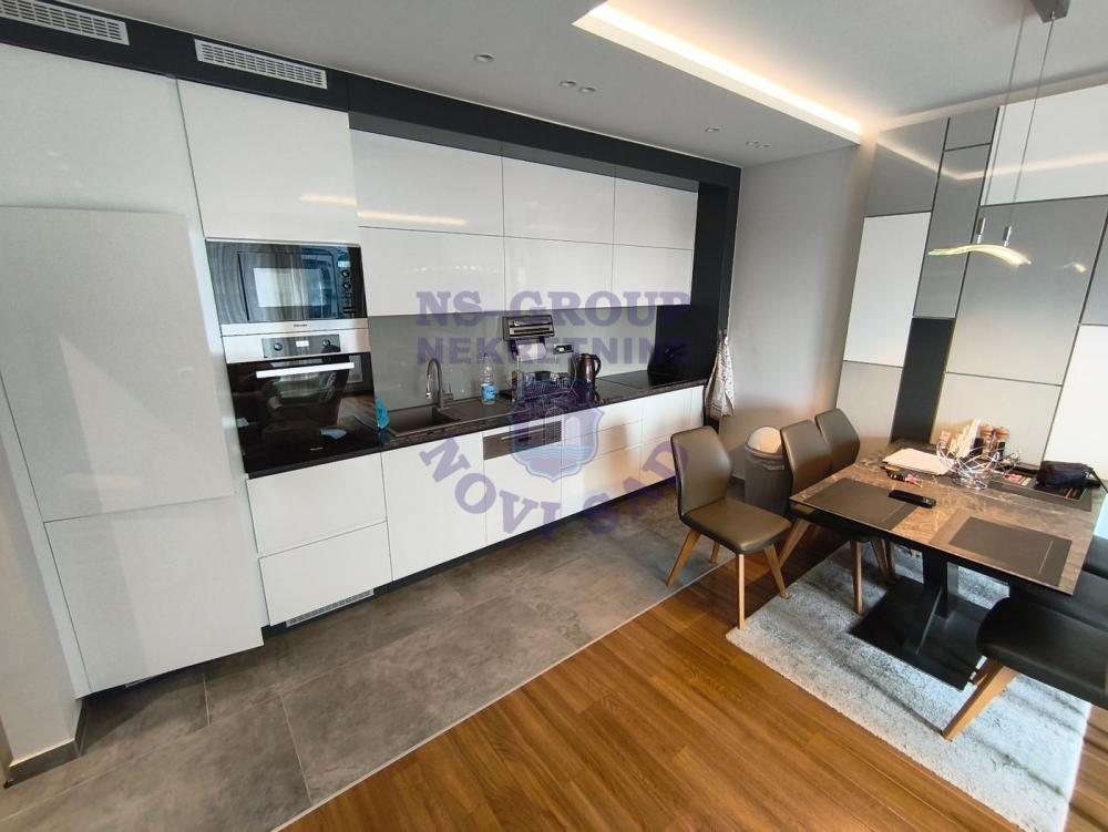 Slika 2 - Odličan trosoban stan na Novoj Detelinari!