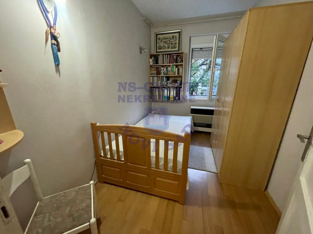 Slika 9 - Prodaja stana, 75m2, Adamovićevo naselje Novi Sad, sa terasom