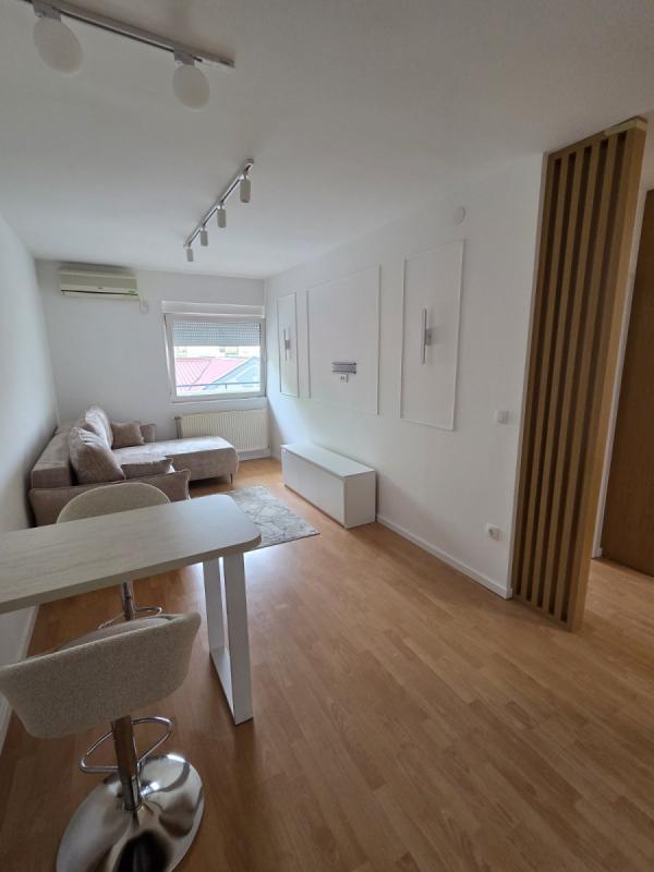 Glavna slika -Stan,NOVI SAD,GRBAVICA,kv: 44.00, € 129800, ID: 1059145