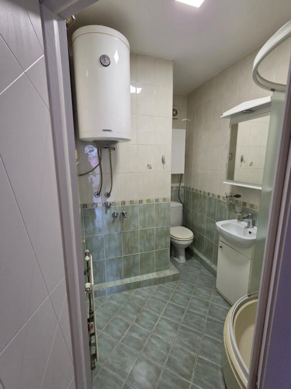 Slika 9 - Stan,NOVI SAD,GRBAVICA,kv: 44.00, € 129800, ID: 1059145