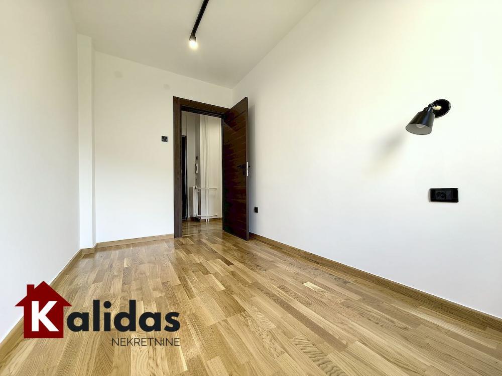 Slika 8 - Stan,NOVI SAD,NOVO NASELJE,kv: 52, € 145000, ID: 1008559