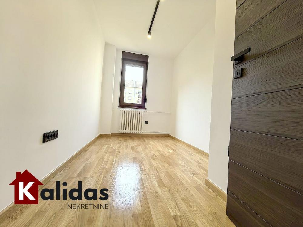 Slika 9 - Stan,NOVI SAD,NOVO NASELJE,kv: 52, € 145000, ID: 1008559