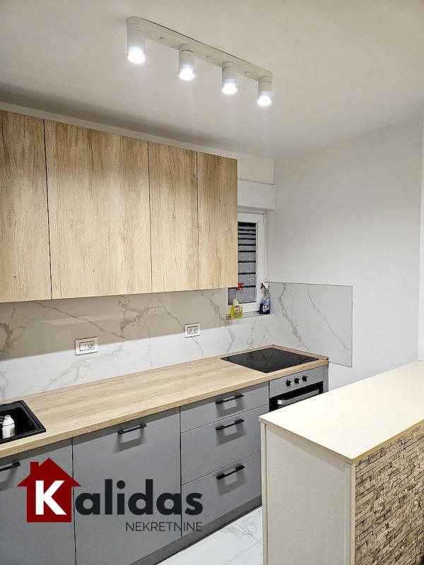 Slika 3 - Stan,NOVI SAD,NOVA DETELINARA,kv: 40, € 128750, ID: 1008558