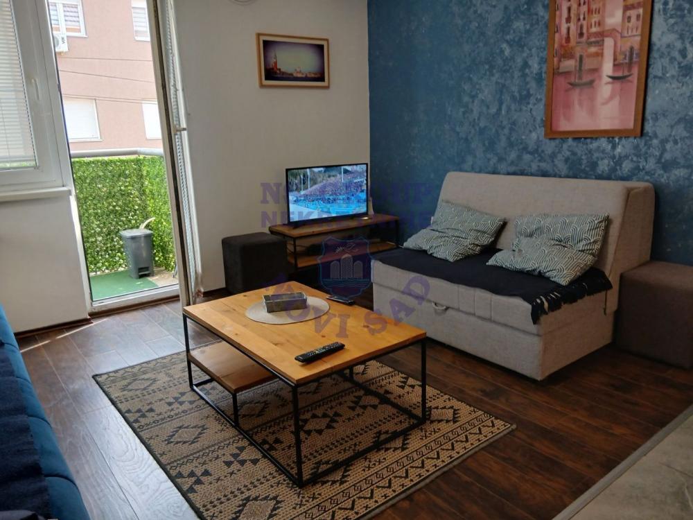 Slika 1 - Odlicna garsonjera blizu Telepa!