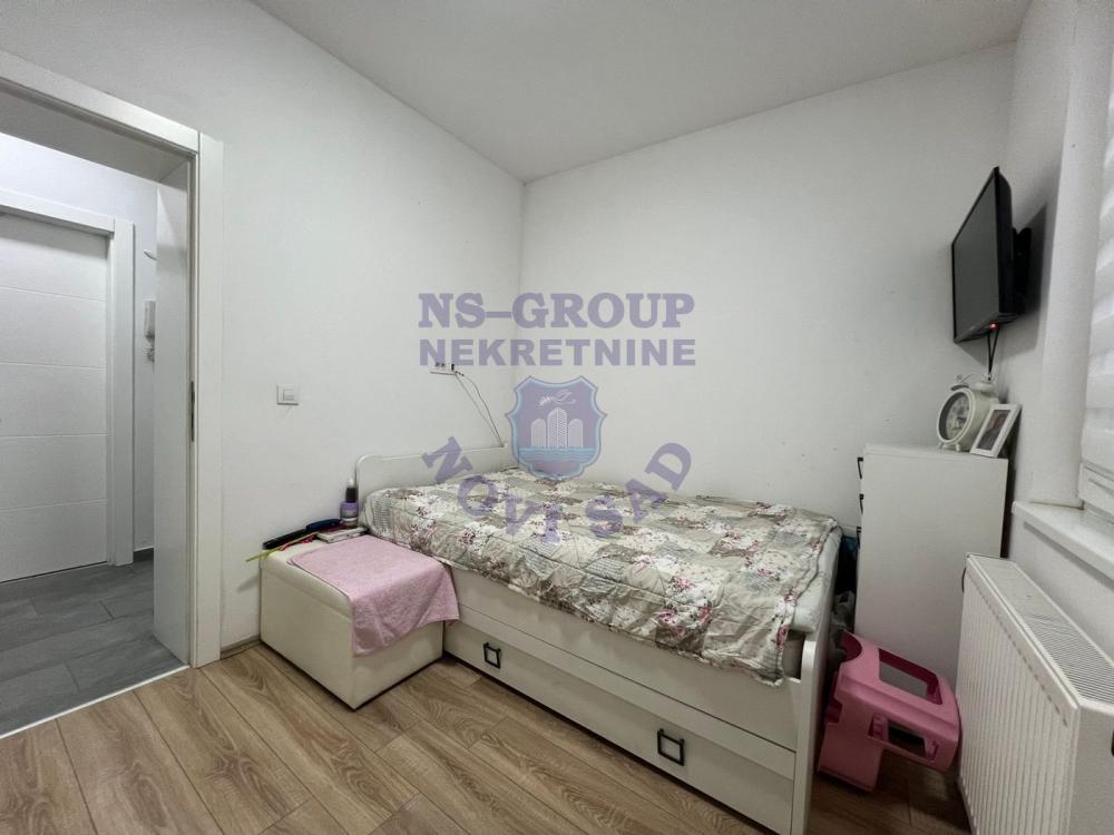 Slika 5 - 563644-Jednoiposoban-37m2-Adice