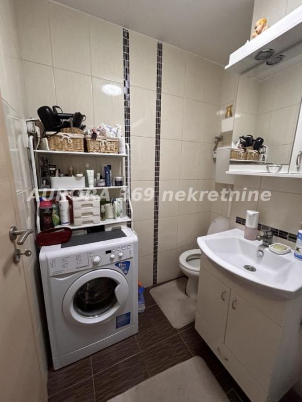 Slika 5 - NOVI SAD, JEDNOSOBAN STAN, NOVO NASELJE, POTPUNO OPREMLJEN