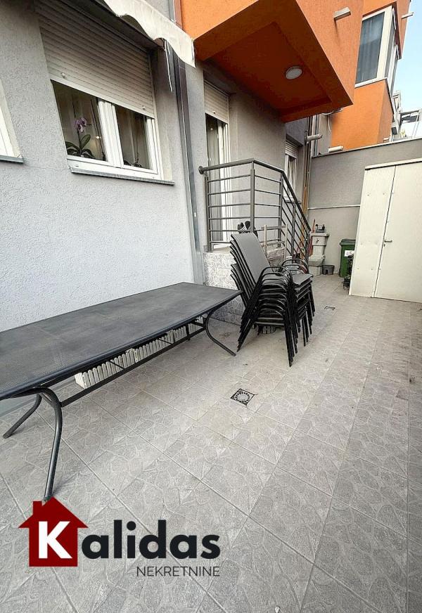 Slika 11 - Stan,NOVI SAD,ADICE,kv: 61, € 158620, ID: 1008551