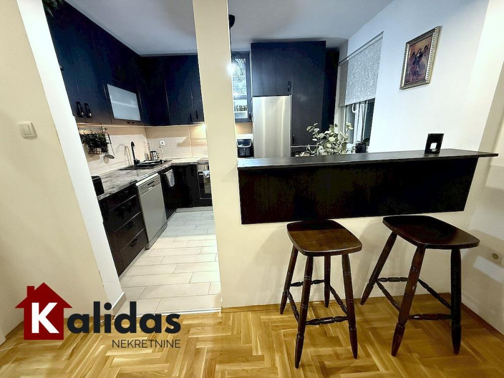 Slika 1 - Stan,NOVI SAD,ADICE,kv: 61, € 158620, ID: 1008551