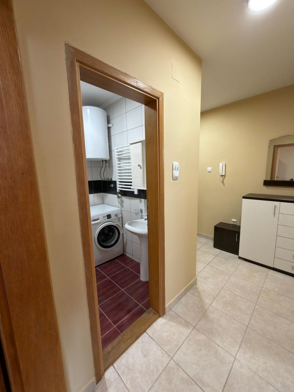 Slika 6 - Stan,NOVI SAD,BULEVAR EVROPE,kv: 50, € 145000, ID: 1019298