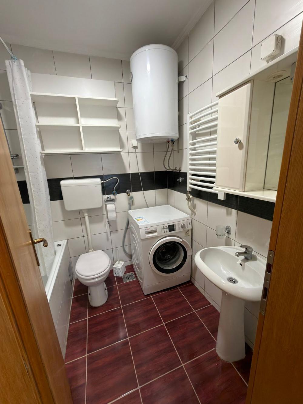 Slika 7 - Stan,NOVI SAD,BULEVAR EVROPE,kv: 50, € 145000, ID: 1019298