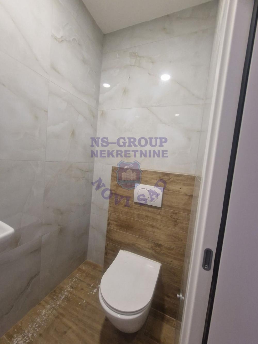 Slika 6 - Četvorosoban stan na Petrovaradnu - Novogradnja