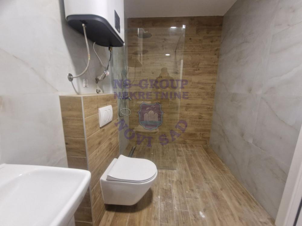 Slika 7 - Četvorosoban stan na Petrovaradnu - Novogradnja