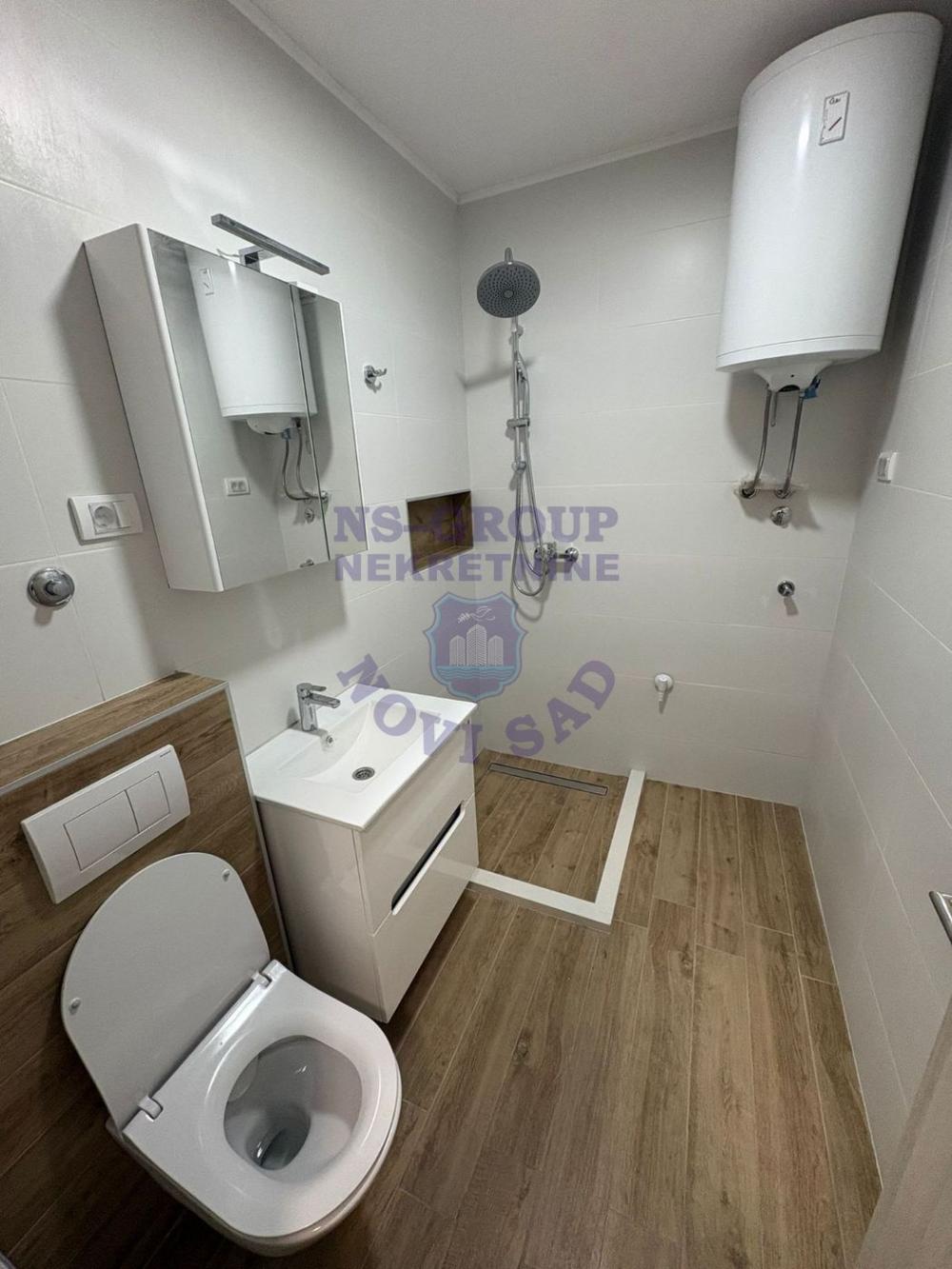 Slika 0 - Dvosoban, 44m2, Nova Detelinara Novi Sad, sa terasom, ima lift