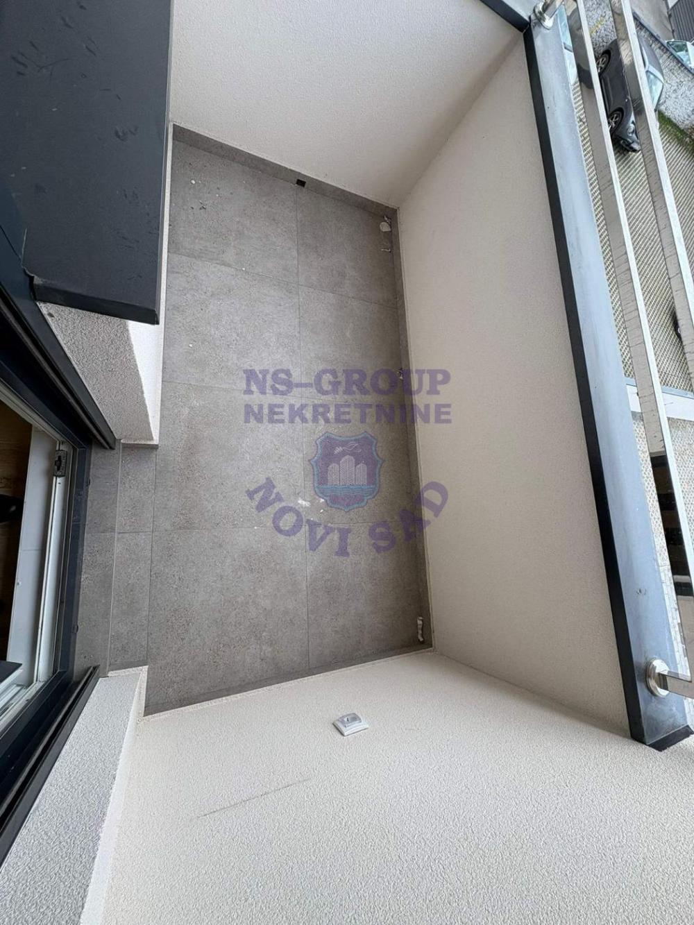 Slika 6 - Dvosoban, 44m2, Nova Detelinara Novi Sad, sa terasom, ima lift