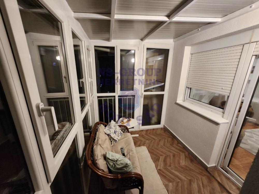 Slika 6 - 563729-Jednoiposoban-39m2-Socijalno