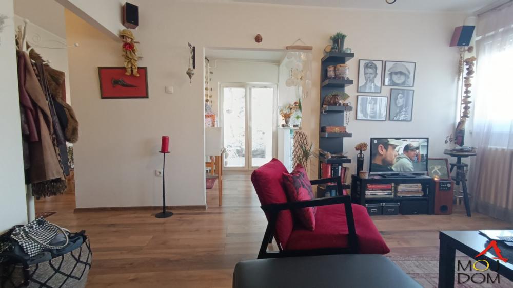 Slika 5 - Stan,NOVI SAD,STANICA,kv: 56, € 155800, ID: 1031812