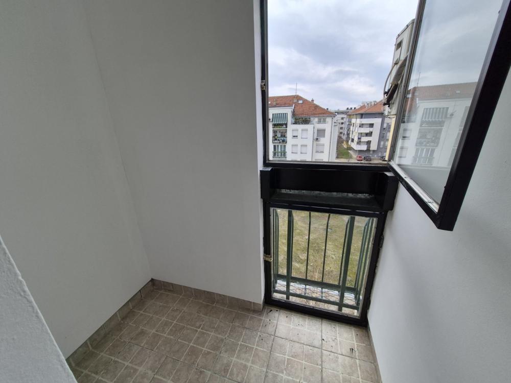 Slika 7 - Stan,NOVI SAD,NOVO NASELJE,kv: 23, € 75000, ID: 1019300