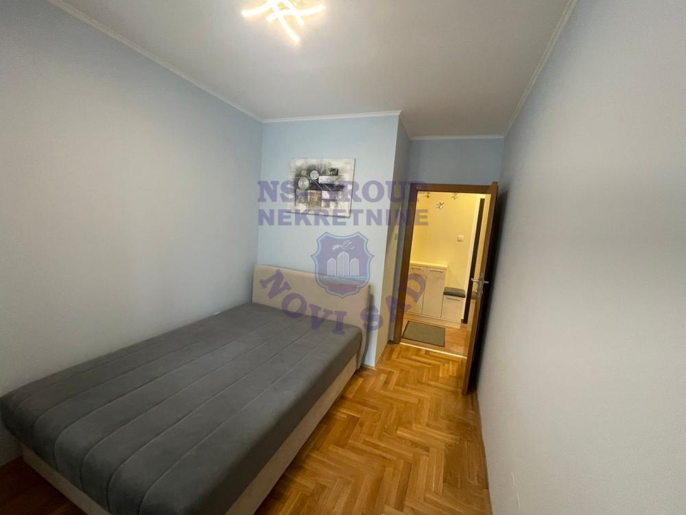 Slika 3 - Odlican dvosoban stan na Novom Naselju!