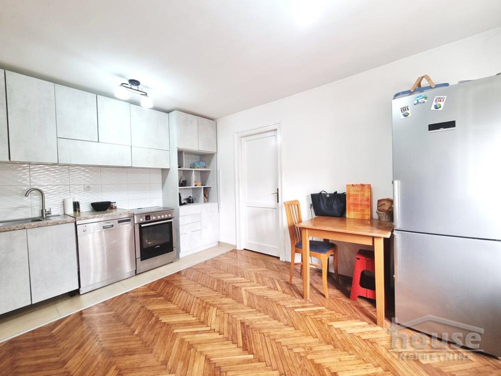 Slika 2 - Stan,NOVI SAD,DETELINARA,kv: 45.00, € 105000, ID: 1065394