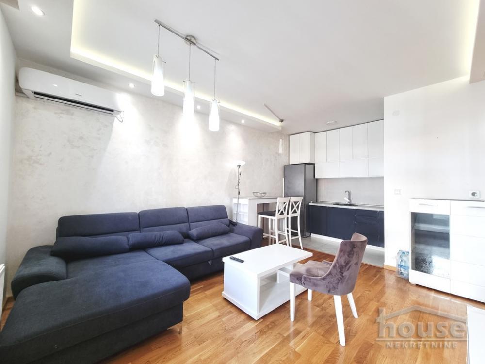 Slika 1 - Stan,NOVI SAD,CENTAR,kv: 45.00, € 147000, ID: 1065377