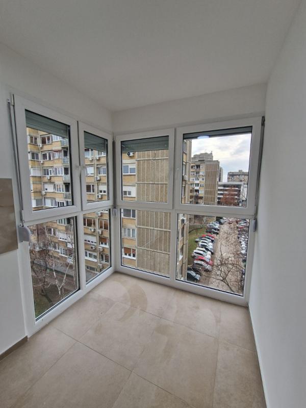 Slika 10 - Stan,NOVI SAD,BULEVAR,kv: 73.00, € 216300, ID: 1059127