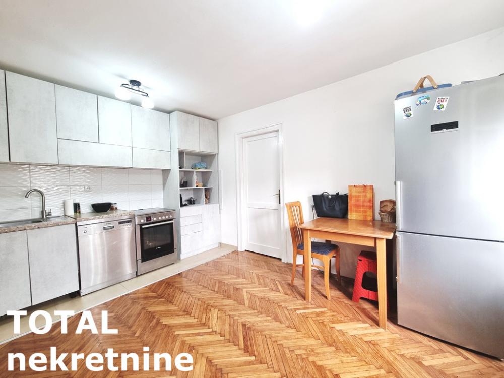 Slika 2 - Stan,NOVI SAD,DETELINARA,kv: 45.00, € 105000, ID: 1102242