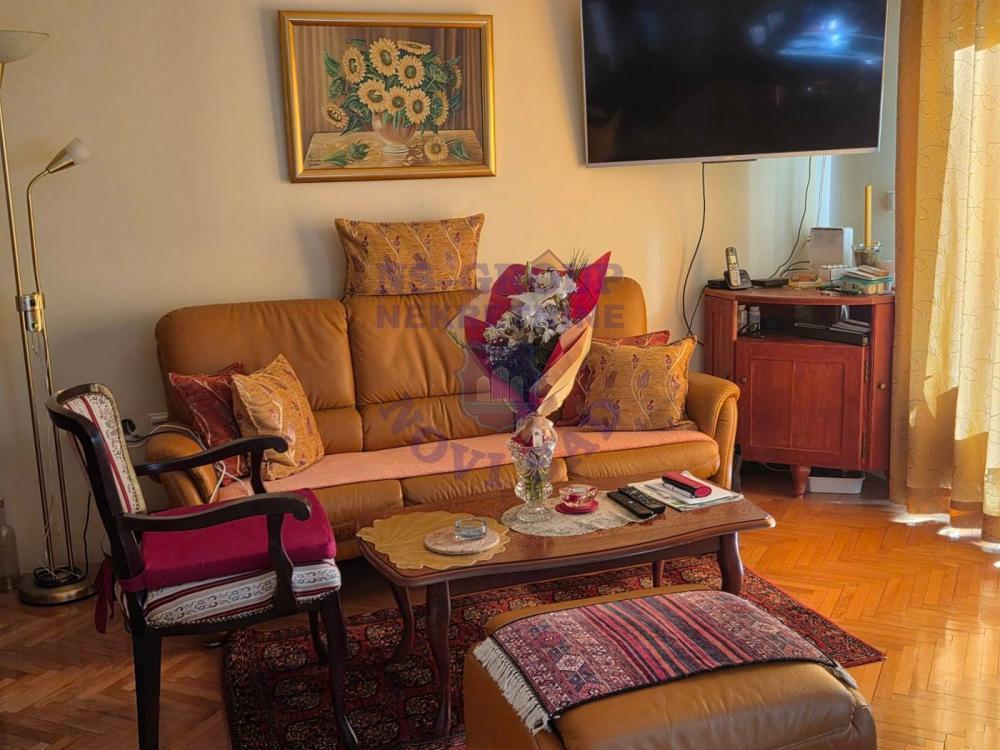 Glavna slika -Dvosoban,funkcionalan,Nova Detelinara