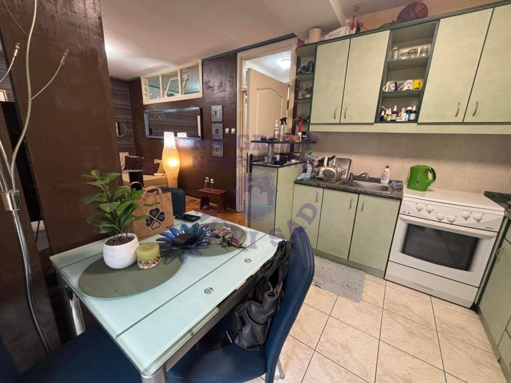 Slika 4 - Dvosoban,bez ulaganja,Nova Detelinara