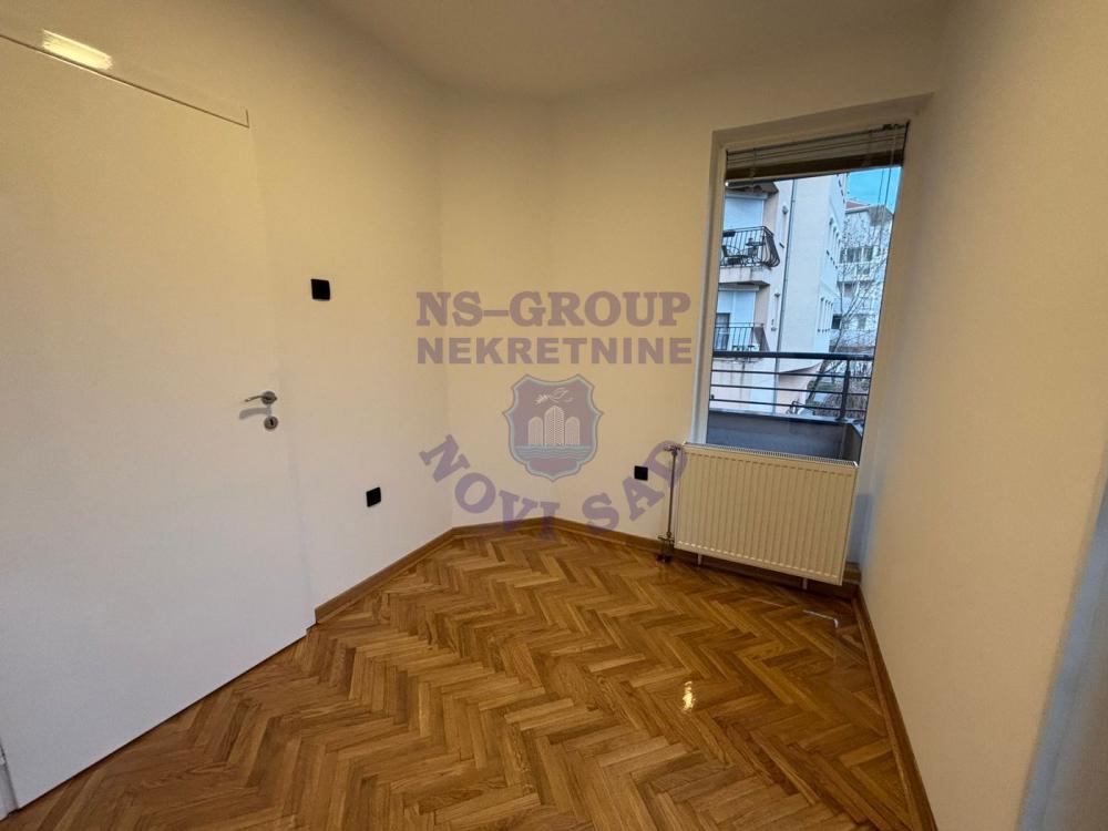 Slika 2 - Jednoiposoban,odlican,Novo Naselje