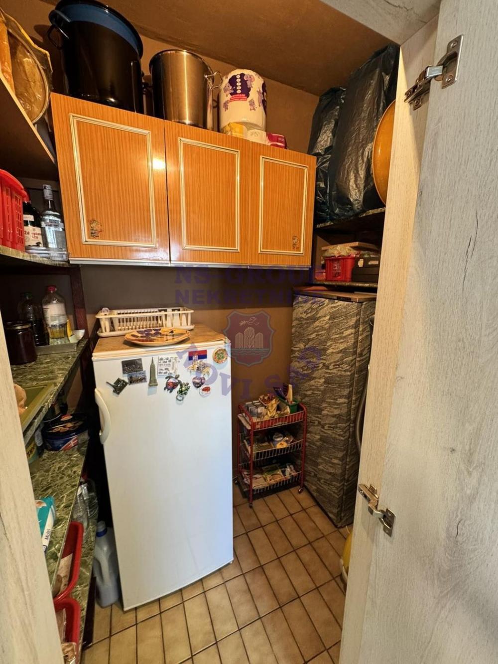 Slika 3 - Dvosoban,odlican,Novo Naselje