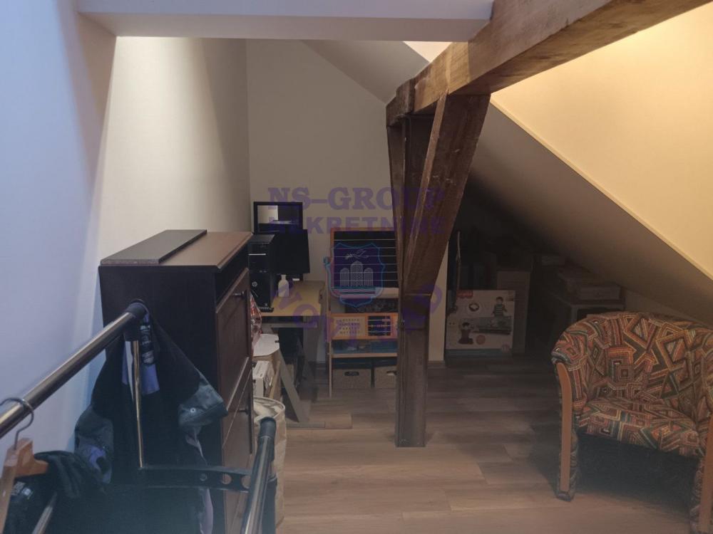 Slika 4 - Dvoiposoban dupleks - Satelit